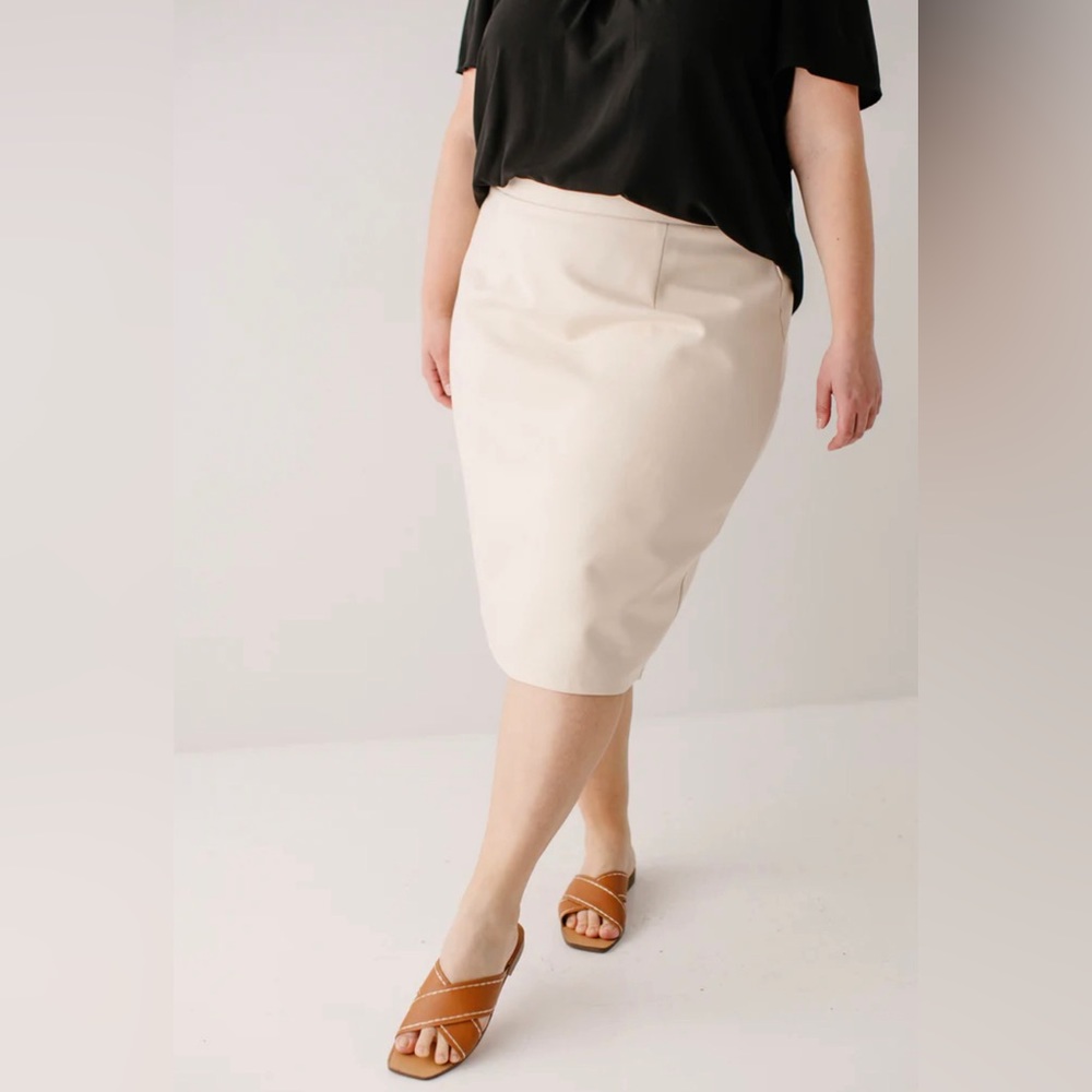 cream pencil skirt